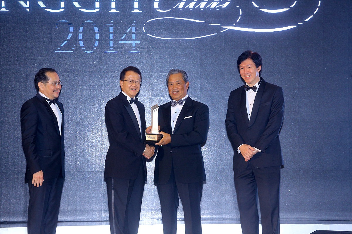 2014-Value Creator Malaysia Outstanding CEO by The Edge Billion Ringgit Club