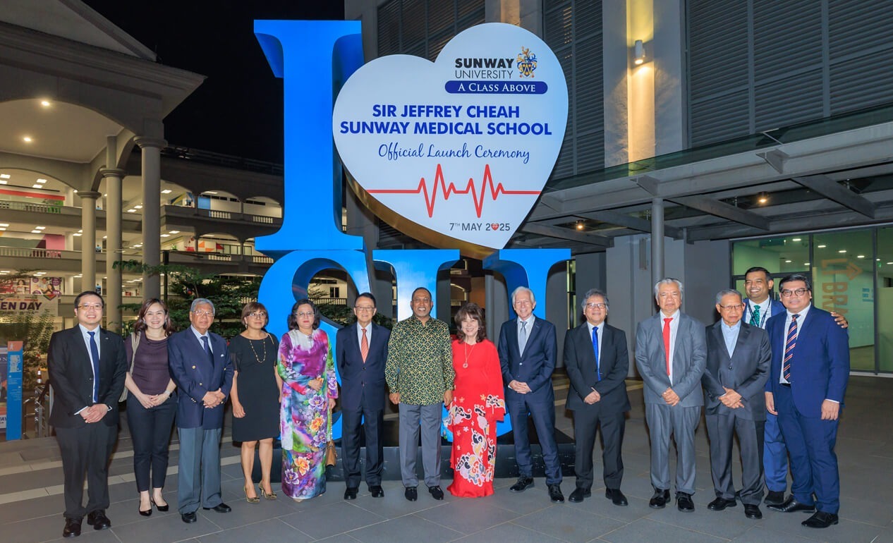 谢富年爵士双威医疗学院推介礼